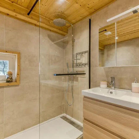 Le Flocon Grand 4 Etoiles Chalet